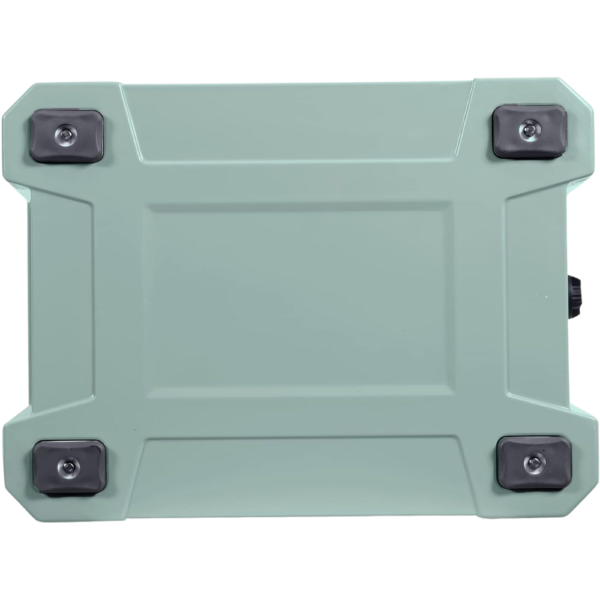 40L Ice Chest with 4 Molded-in Cup Holders