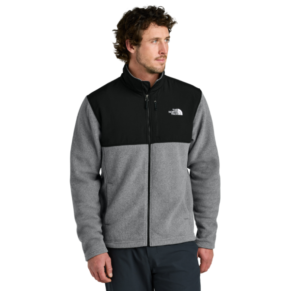 The North Face® Women’s Highest Peak Full-Zip Fleece Jacket